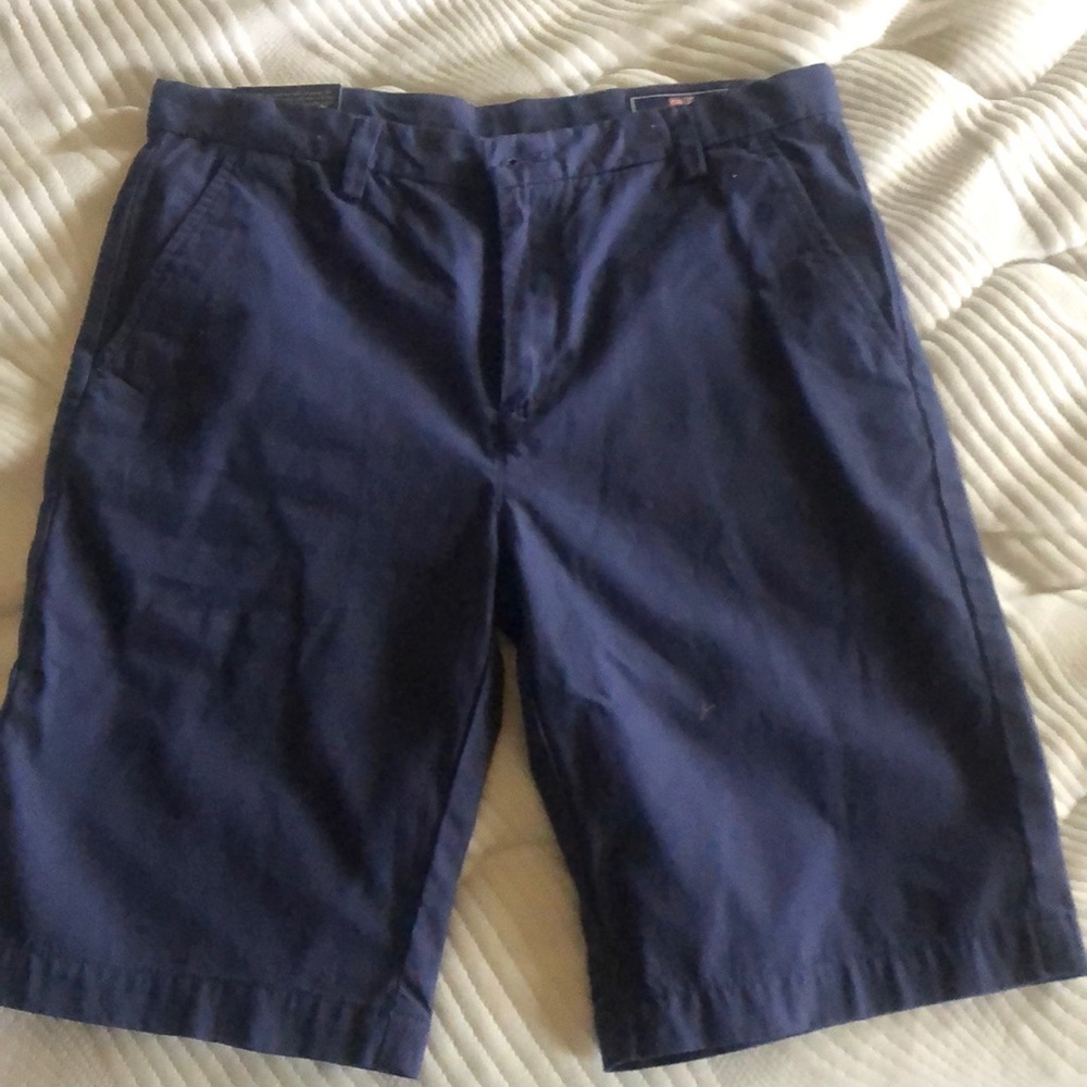 Boys vineyard vines shorts- brand new
